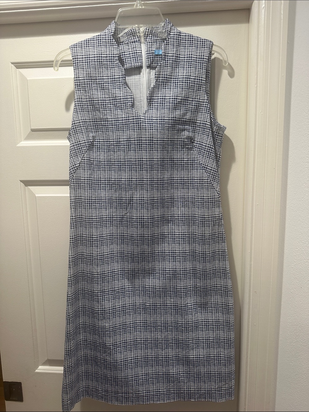 J. McLaughlin Navy and White Sleeveless Grid Midi Dress (M)